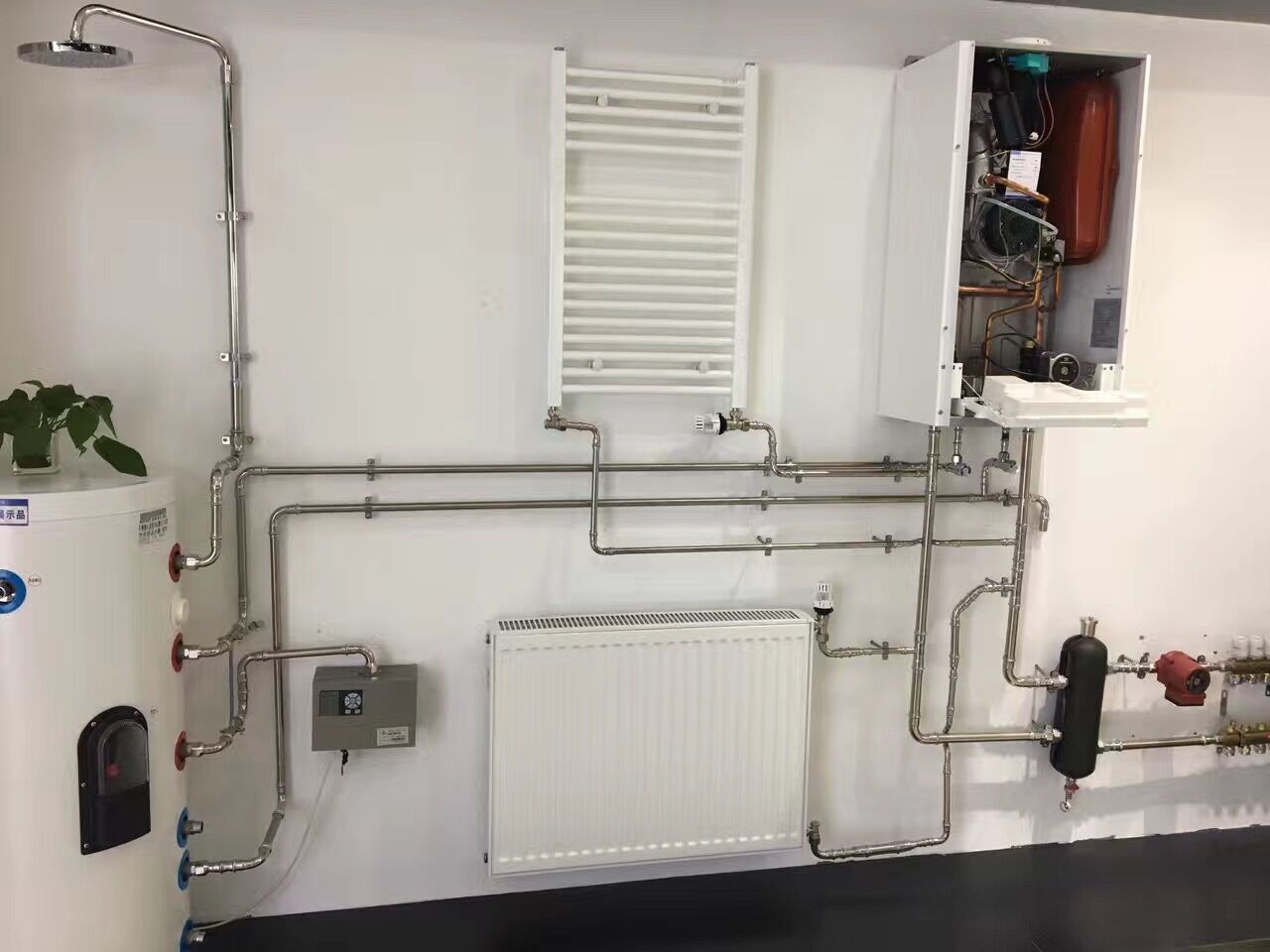 厨房卫浴供水系统案例.jpg 厨房卫浴供水系统案例.jpg